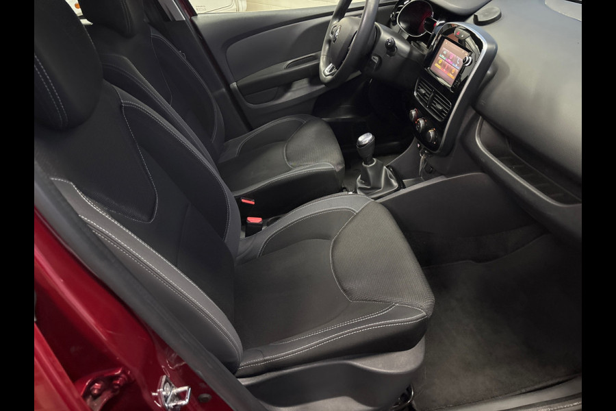 Renault Clio Estate 0.9 TCe Zen Navi, Trekhaak, Media