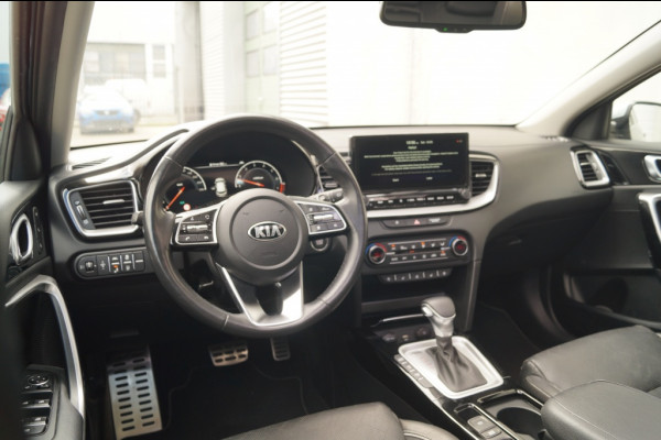Kia Ceed 1.5 T-GDi 160pk Automaat ExecutiveLine -PANO-LEER-