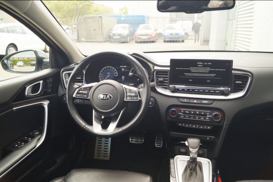 Kia Ceed 1.5 T-GDi 160pk Automaat ExecutiveLine -PANO-LEER-