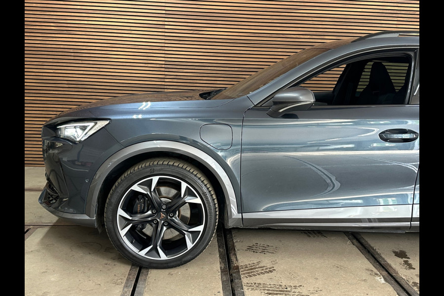 CUPRA Formentor 1.4 e-Hybrid VZ | 245PK| Rijassistent-pakket XL | ACC | Camera | Travel Assist | Full Link |CUPRA Supersport stuur
