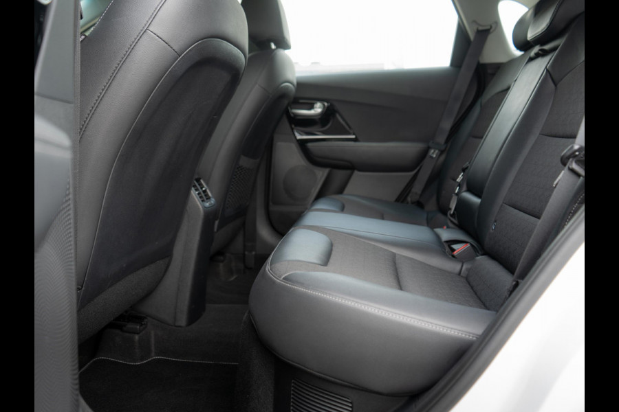 Kia Niro 1.6 GDi Hybrid DynamicLine | Navigatie | Achteruitrijcamera | trekhaak |