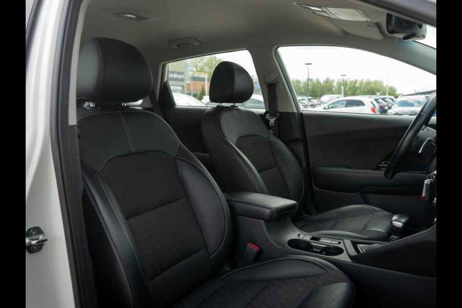 Kia Niro 1.6 GDi Hybrid DynamicLine | Navigatie | Achteruitrijcamera | trekhaak |
