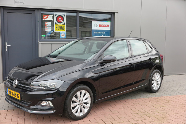 Volkswagen Polo 1.0 TSI 70kw 95pk Highline, Adaptive Cruise, PDC ,Navigatie , Stuurwiel multifuntioneel, Carplay, LMV 16", Sportstoelen,Buitenspiegels inklapbaar, etc. Complete historie bekend NL auto met NAP (recent onderhouden)