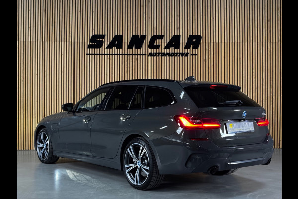 BMW 3 Serie Touring 330e M-sport PANO|AMBIENT|19 INCH|LASER|SHADOW|M-AERODYNAMICA