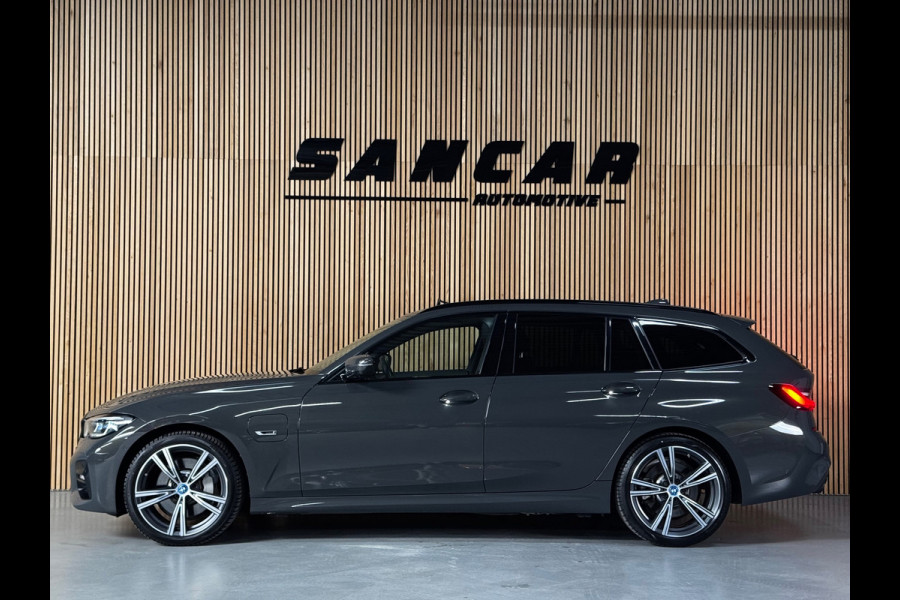 BMW 3 Serie Touring 330e M-sport PANO|AMBIENT|19 INCH|LASER|SHADOW|M-AERODYNAMICA