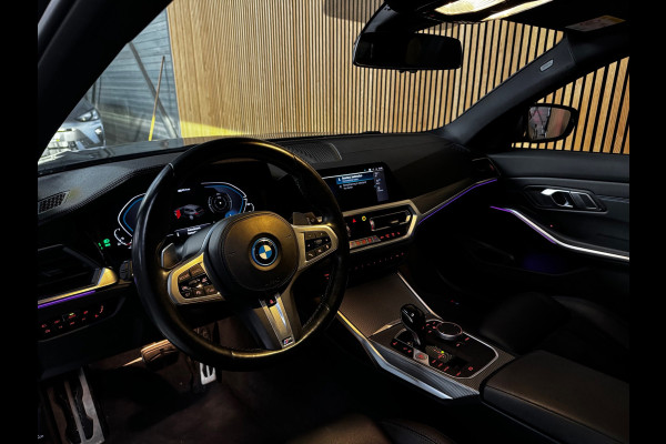 BMW 3 Serie Touring 330e M-sport PANO|AMBIENT|19 INCH|LASER|SHADOW|M-AERODYNAMICA