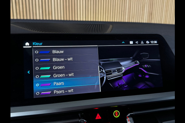 BMW 3 Serie Touring 330e M-sport PANO|AMBIENT|19 INCH|LASER|SHADOW|M-AERODYNAMICA