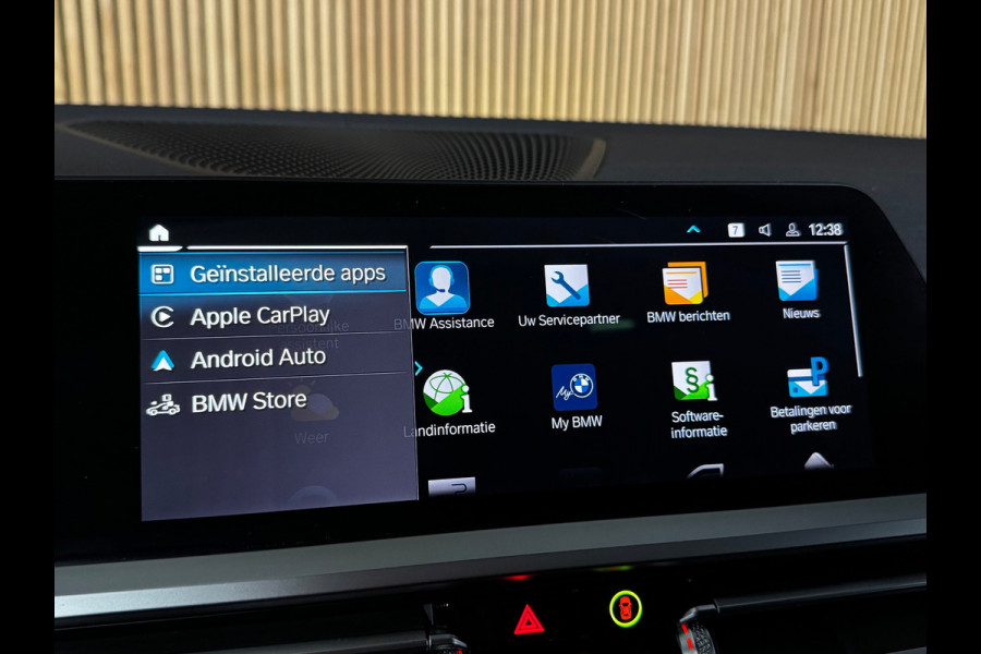 BMW 3 Serie Touring 330e M-sport PANO|AMBIENT|19 INCH|LASER|SHADOW|M-AERODYNAMICA