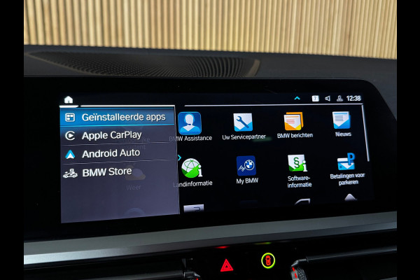 BMW 3 Serie Touring 330e M-sport PANO|AMBIENT|19 INCH|LASER|SHADOW|M-AERODYNAMICA