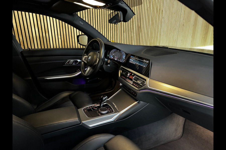 BMW 3 Serie Touring 330e M-sport PANO|AMBIENT|19 INCH|LASER|SHADOW|M-AERODYNAMICA