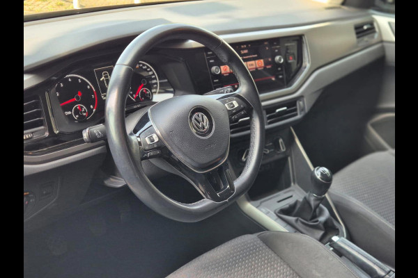 Volkswagen Polo 1.0 TSI Comfortline | Nieuwe Apk! | Cruise! | Nette Auto! | Elektrische Ramen! | Navi |