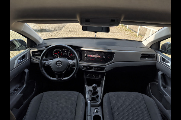 Volkswagen Polo 1.0 TSI Comfortline | Nieuwe Apk! | Cruise! | Nette Auto! | Elektrische Ramen! | Navi |