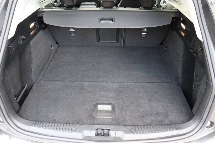 Ford FOCUS Wagon 1.0 EB Hybrid Titanium X org.NL el.schuif/pano-dak stoel/stuurverw. camera B&O Comfort/AGRstoel