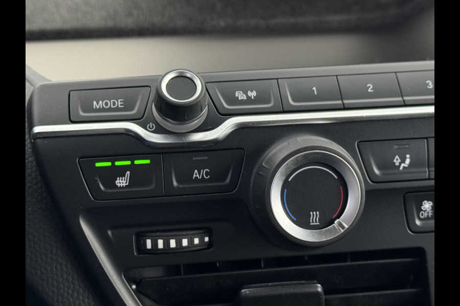 BMW i3 Basis 120Ah 42 kWh PARKEERSENSOREN | STOELVERWARMING