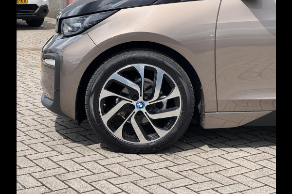 BMW i3 Basis 120Ah 42 kWh PARKEERSENSOREN | STOELVERWARMING