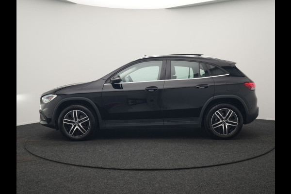 Mercedes-Benz GLA 250 e Style PHEV 218pk Dealer O.H. | Trekhaak Af Fabriek | Panodak | Lederen Sportstoelen Verwarmd | Multi Beam LED |  Apple Carplay | Widescreen Navi | Cruise Control | DAB | Plug In Hybrid |