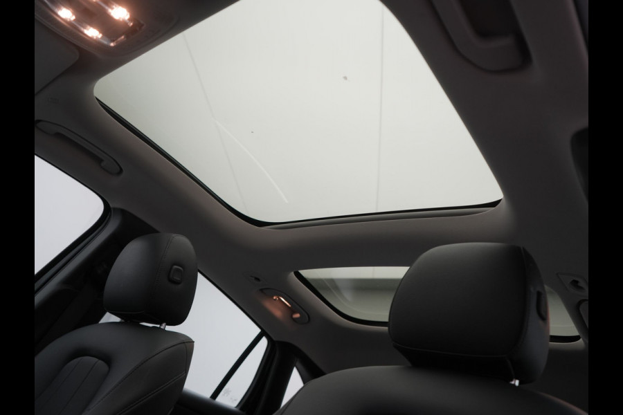 Mercedes-Benz GLA 250 e Style PHEV 218pk Dealer O.H. | Trekhaak Af Fabriek | Panodak | Lederen Sportstoelen Verwarmd | Multi Beam LED |  Apple Carplay | Widescreen Navi | Cruise Control | DAB | Plug In Hybrid |