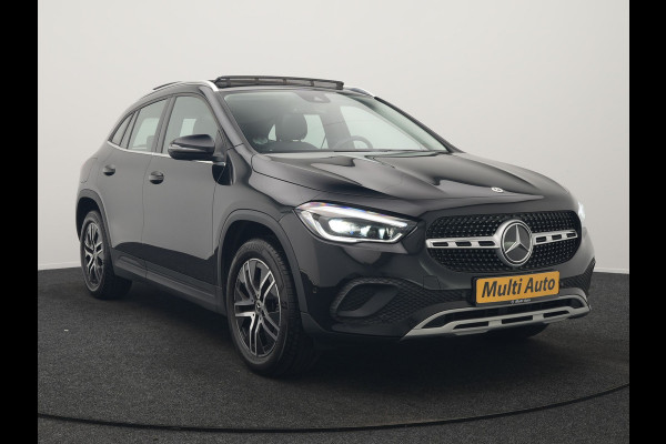 Mercedes-Benz GLA 250 e Style PHEV 218pk Dealer O.H. | Trekhaak Af Fabriek | Panodak | Lederen Sportstoelen Verwarmd | Multi Beam LED |  Apple Carplay | Widescreen Navi | Cruise Control | DAB | Plug In Hybrid |