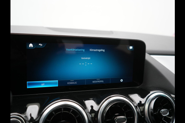 Mercedes-Benz GLA 250 e Style PHEV 218pk Dealer O.H. | Trekhaak Af Fabriek | Panodak | Lederen Sportstoelen Verwarmd | Multi Beam LED |  Apple Carplay | Widescreen Navi | Cruise Control | DAB | Plug In Hybrid |