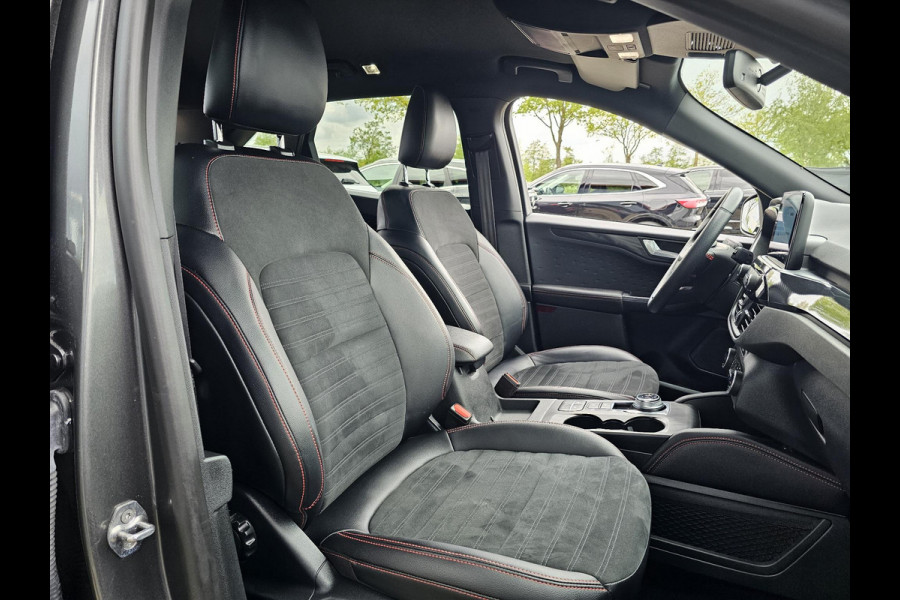 Ford Kuga 2.5 PHEV ST-Line X | Trekhaak 1.500 kg trekvermogen| Winterpack | Adaptieve Cruise Control | Blind spot | Adaptive cruise control | Automatisch inparkeren etc.