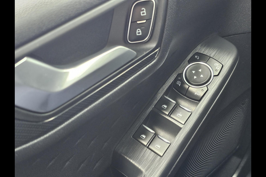 Ford Kuga 2.5 PHEV ST-Line X | Trekhaak 1.500 kg trekvermogen| Winterpack | Adaptieve Cruise Control | Blind spot | Adaptive cruise control | Automatisch inparkeren etc.