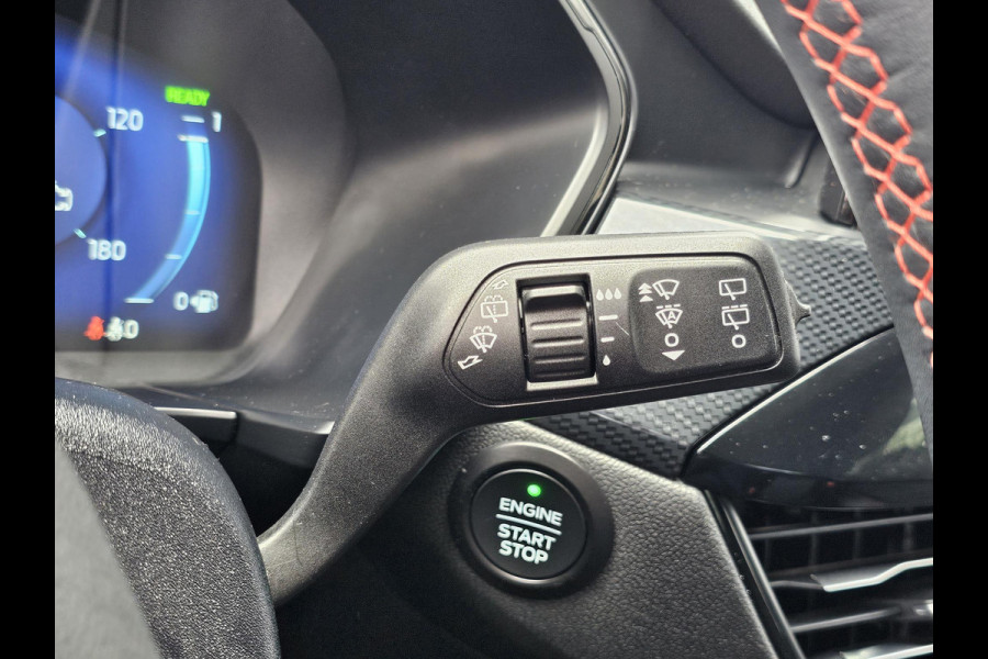 Ford Kuga 2.5 PHEV ST-Line X | Trekhaak 1.500 kg trekvermogen| Winterpack | Adaptieve Cruise Control | Blind spot | Adaptive cruise control | Automatisch inparkeren etc.