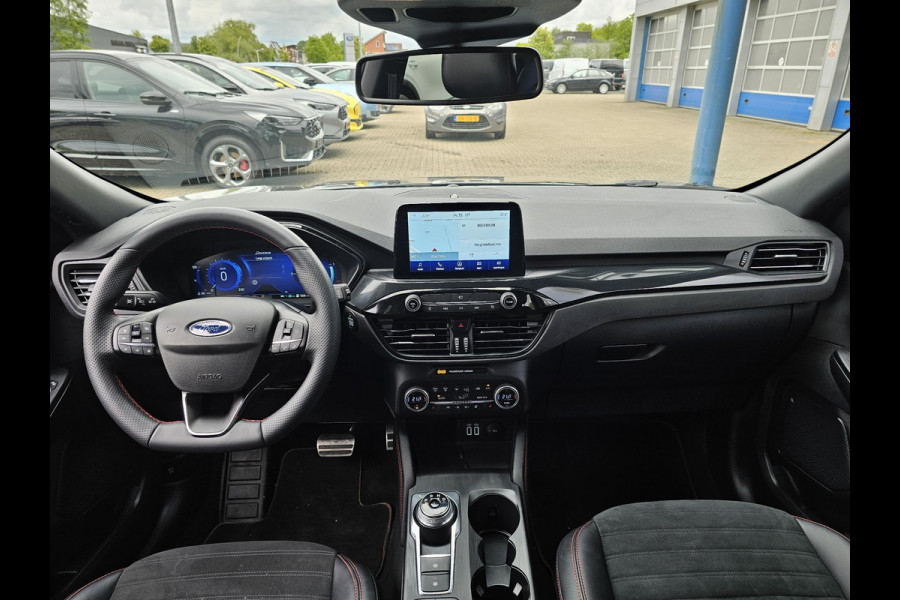 Ford Kuga 2.5 PHEV ST-Line X | Trekhaak 1.500 kg trekvermogen| Winterpack | Adaptieve Cruise Control | Blind spot | Adaptive cruise control | Automatisch inparkeren etc.