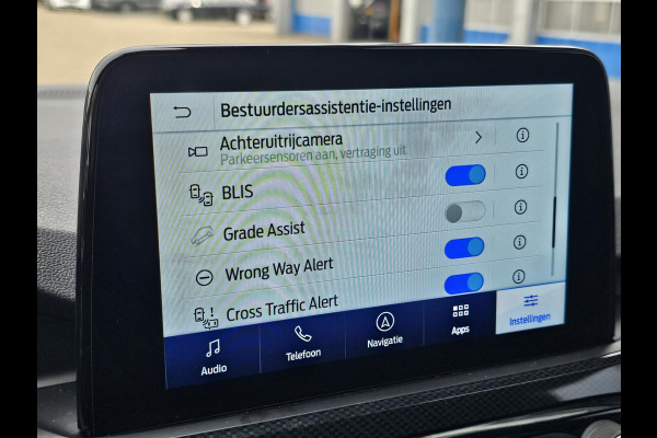 Ford Kuga 2.5 PHEV ST-Line X | Trekhaak 1.500 kg trekvermogen| Winterpack | Adaptieve Cruise Control | Blind spot | Adaptive cruise control | Automatisch inparkeren etc.