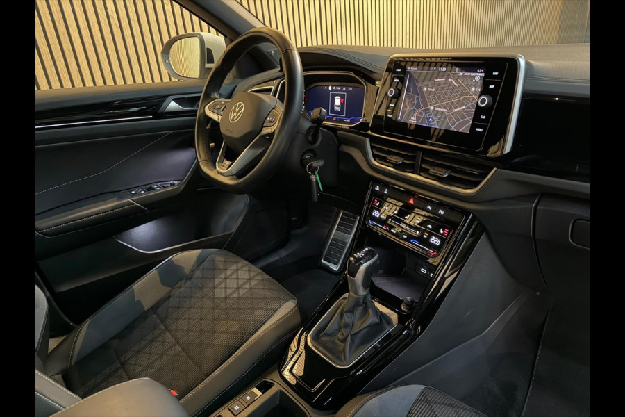 Volkswagen T-Roc 1.5 TSI R-Line - Pano - Beats Audio