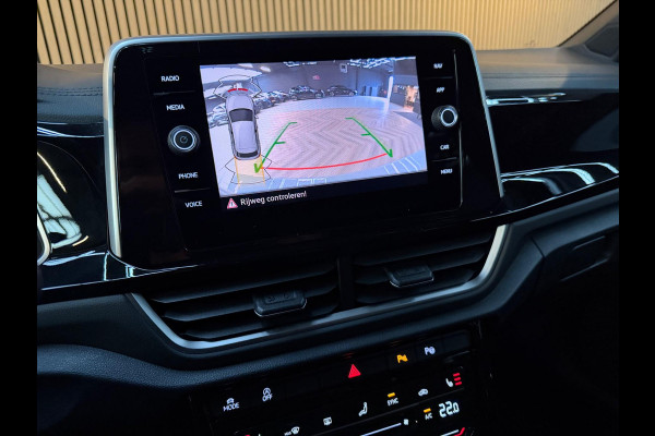 Volkswagen T-Roc 1.5 TSI R-Line - Pano - Beats Audio