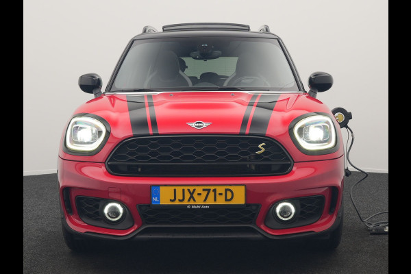 MINI Countryman Cooper S E ALL4 FACELIFT JCW PHEV 220pk Dealer O.H | Panodak | JCW Alcantara Sportstoelen Verwarmd | Head Up | Camera | Apple Carplay | Sfeerverlichting | Keyless | Virtual | Navigatie | DAB | Plug In Hybrid