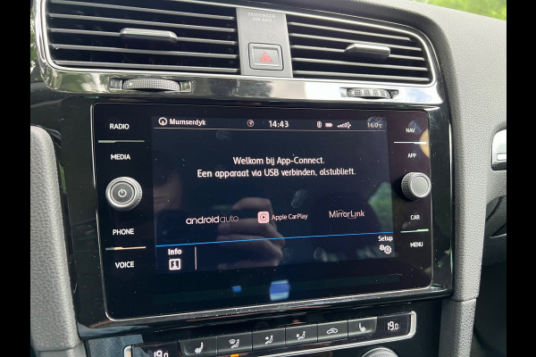 Volkswagen Golf Variant 1.0 TSI Highline Business R- line + Virtual cockpit |