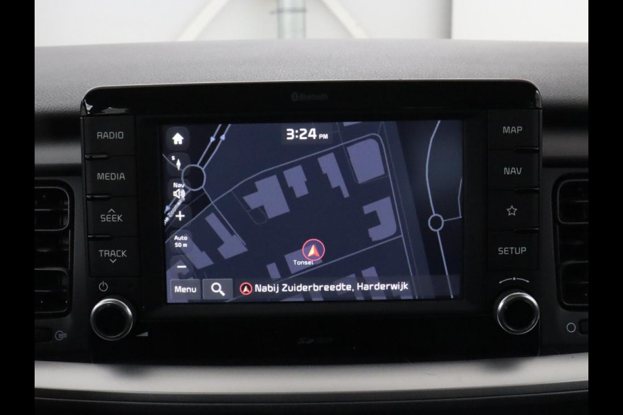 Kia Stonic 1.0 T-GDi DynamicLine | Carplay | Camera | Navigatie | Parkeerhulp | Cruise control | Airco | Bluetooth | 17'' lichtmetalen velgen | DAB