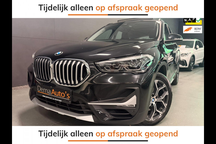BMW X1 SDrive18i Executive Edition PANO/LEDER/H-UP/NAVI/SFEERVERL/LED/PDC/CRUISE///