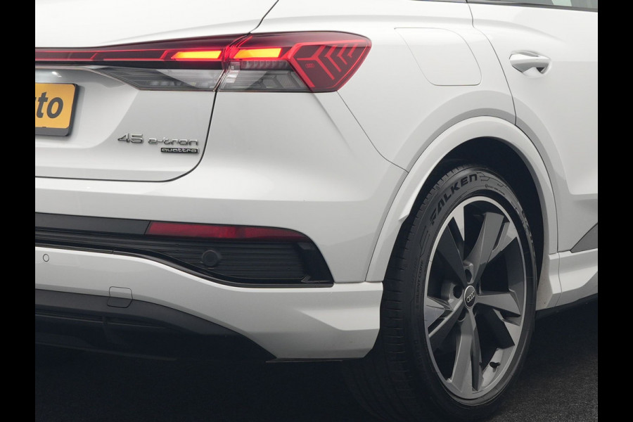 Audi Q4 e-tron 45 Quattro S edition 77 kWh 265pk Dealer O.H. | Panodak | Black Optic | 20"L.M. | Sportstoelen Verwarmd | Navigatie | Virtual Cockpit | Standkachel | DAB |