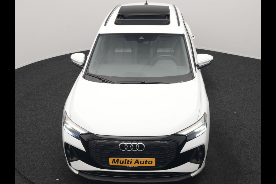 Audi Q4 e-tron 45 Quattro S edition 77 kWh 265pk Dealer O.H. | Panodak | Black Optic | 20"L.M. | Sportstoelen Verwarmd | Navigatie | Virtual Cockpit | Standkachel | DAB |