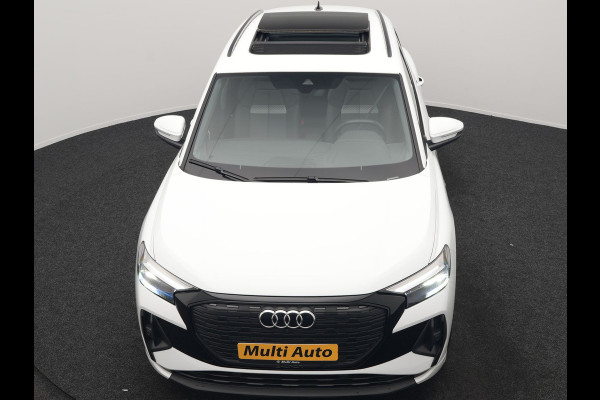 Audi Q4 e-tron 45 Quattro S edition 77 kWh 265pk Dealer O.H. | Panodak | Black Optic | 20"L.M. | Sportstoelen Verwarmd | Navigatie | Virtual Cockpit | Standkachel | DAB |