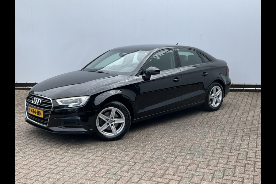 Audi A3 Limousine 30 1.6 TDI Pro Line Navi BT Trekhaak Onderhouden!