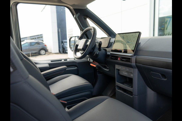 Kia PV5 L2H1 Elite Executive 71.2 kWh | PDC | 360 Graden Camera | Clima | Adapt. Cruise | BSM | Midden Airbag | 16" | Stoelverwarming & ventilatie | V2L