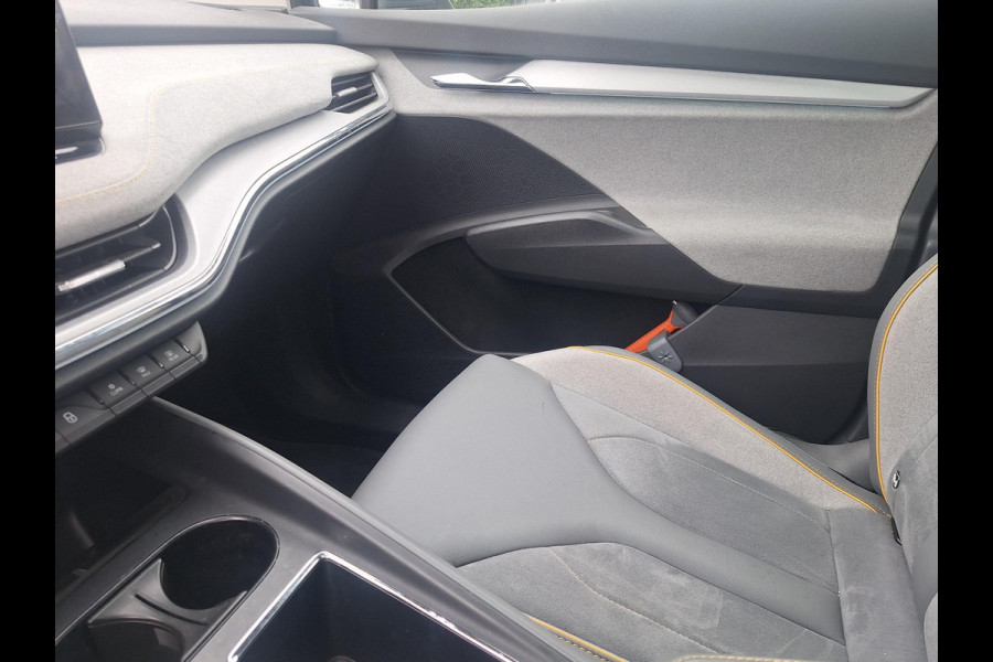 Škoda ENYAQ iV 60 | SOH: 92,6% | Trekhaak wkb | Panoramadak | Navi | LED |