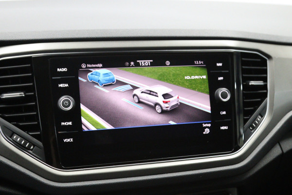 Volkswagen T-Roc 1.0 TSI Style, Adap. Cruise Control, Climate Control, Trekhaak