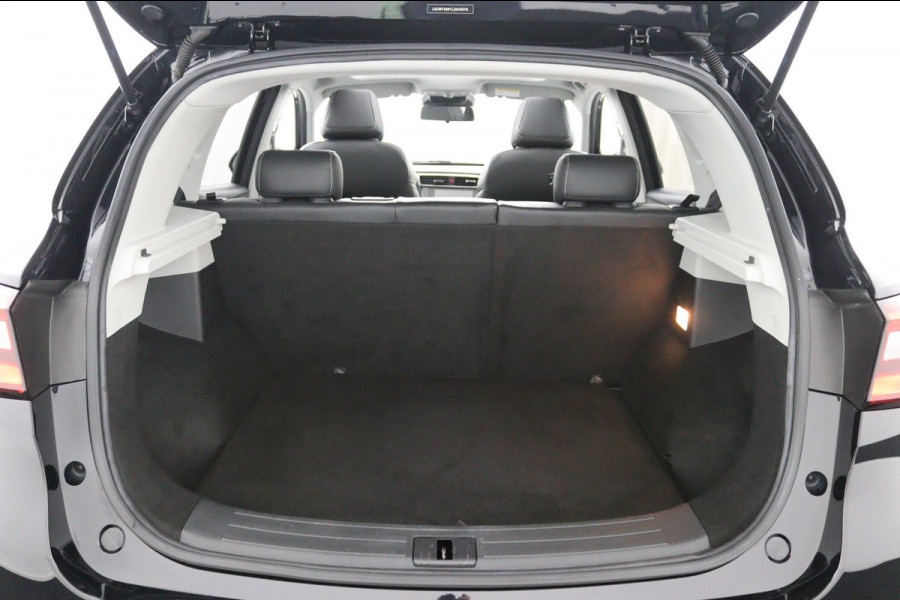 MG Mg Zs EV Luxury 45 kWh*CARPLAY*PANO*ECC*CAMERA*ACC*LEDER