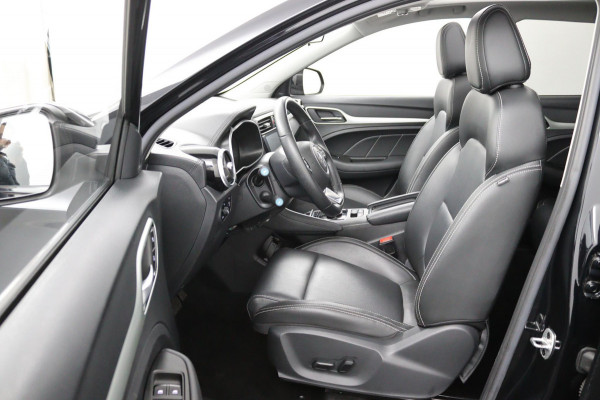 MG Mg Zs EV Luxury 45 kWh*PANO*ECC*CAMERA*ACC*CARP