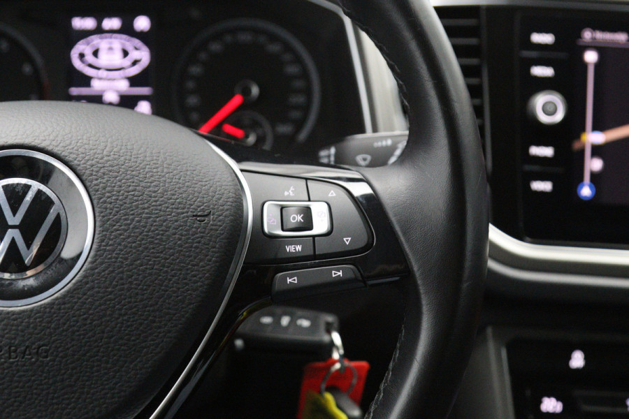 Volkswagen T-Roc 1.0 TSI Style, Adap. Cruise Control, Climate Control, Trekhaak