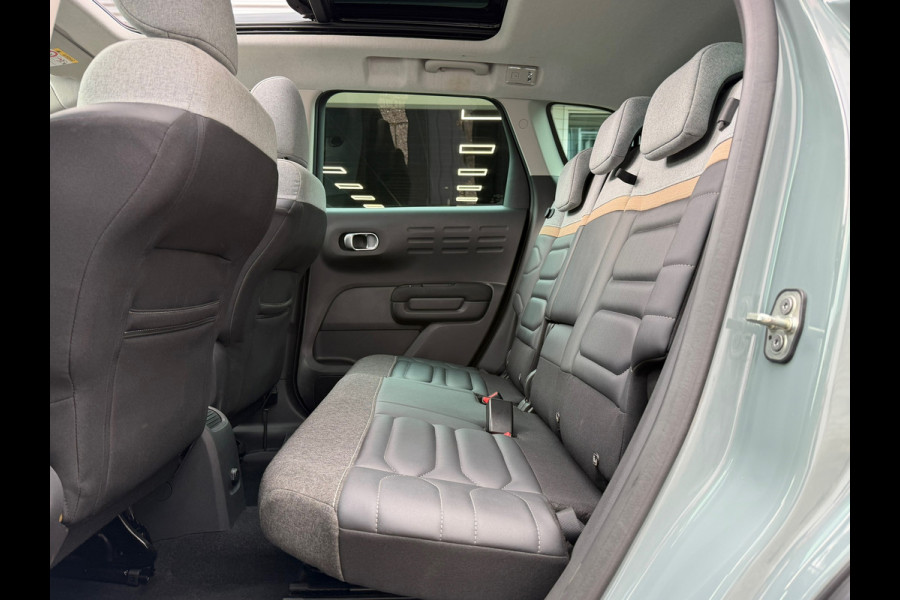 Citroën C3 Aircross 1.2 PureTech Feel 130 Pk Automaat| Panoramadak | Navigatie | Camera | Cruise | Clima | 17".