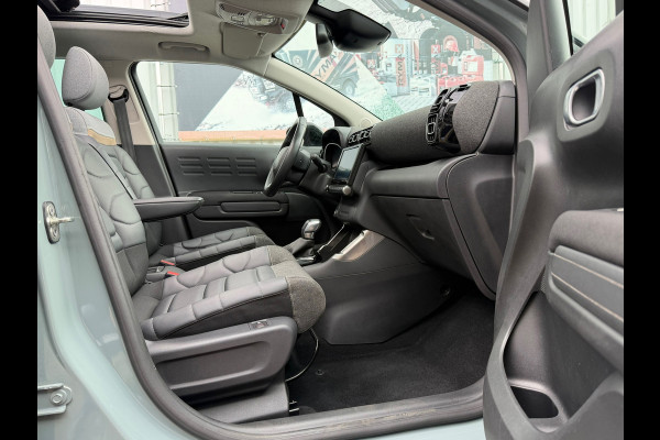 Citroën C3 Aircross 1.2 PureTech Feel 130 Pk Automaat| Panoramadak | Navigatie | Camera | Cruise | Clima | 17".