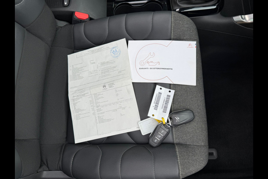 Citroën C3 Aircross 1.2 PureTech Feel 130 Pk Automaat| Panoramadak | Navigatie | Camera | Cruise | Clima | 17".