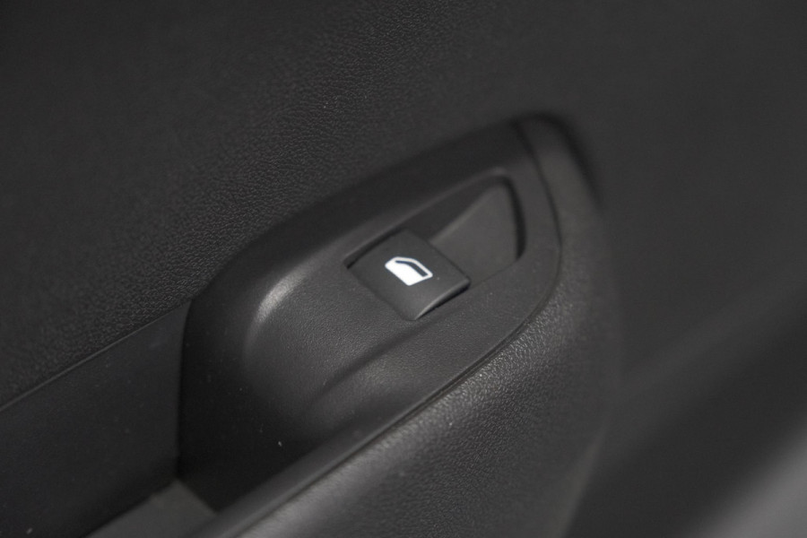 Opel Crossland 1.2 Turbo 100 Elegance | Camera | Apple Carplay | Parkeersensoren | Navigatie