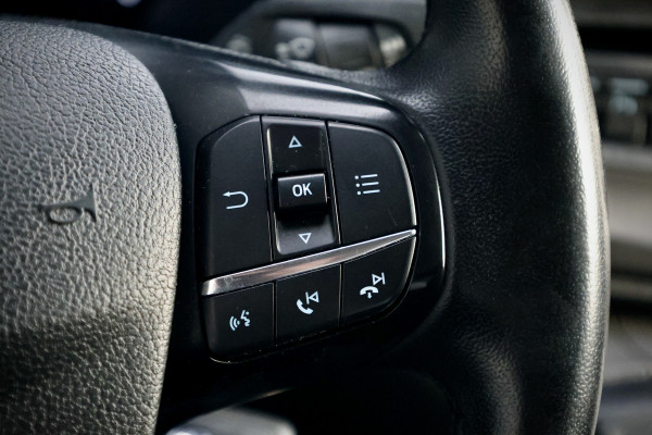 Ford Transit Custom 300 2.0 TDCI L2H1 | CarPlay | Camera | Cruise control | PDC V+A | Trekhaak | Raptor Edition | Nieuwe APK | Onderhoudsbeurt