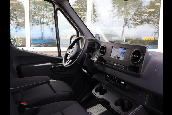Mercedes-Benz Sprinter 317 CDI 170 PK AUT. L3H2 DUBBEL CABINE 6-PERS. + NAVIGATIE | CAMERA | CARPLAY | TREKHAAK